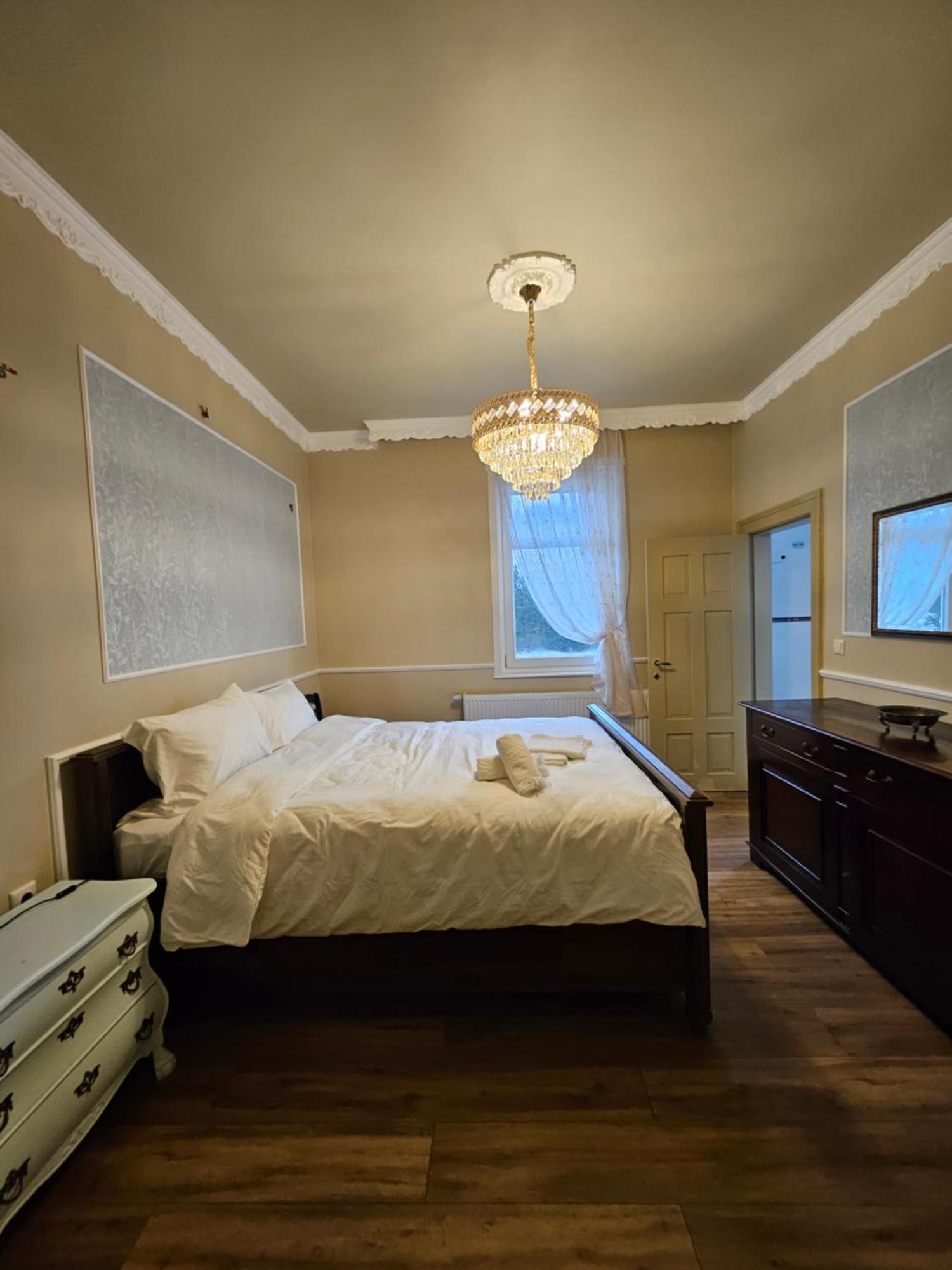 Boutique Hotel Am Bahndamm นอยเฮาส์ อัม เรนน์เว็ก ภายนอก รูปภาพ