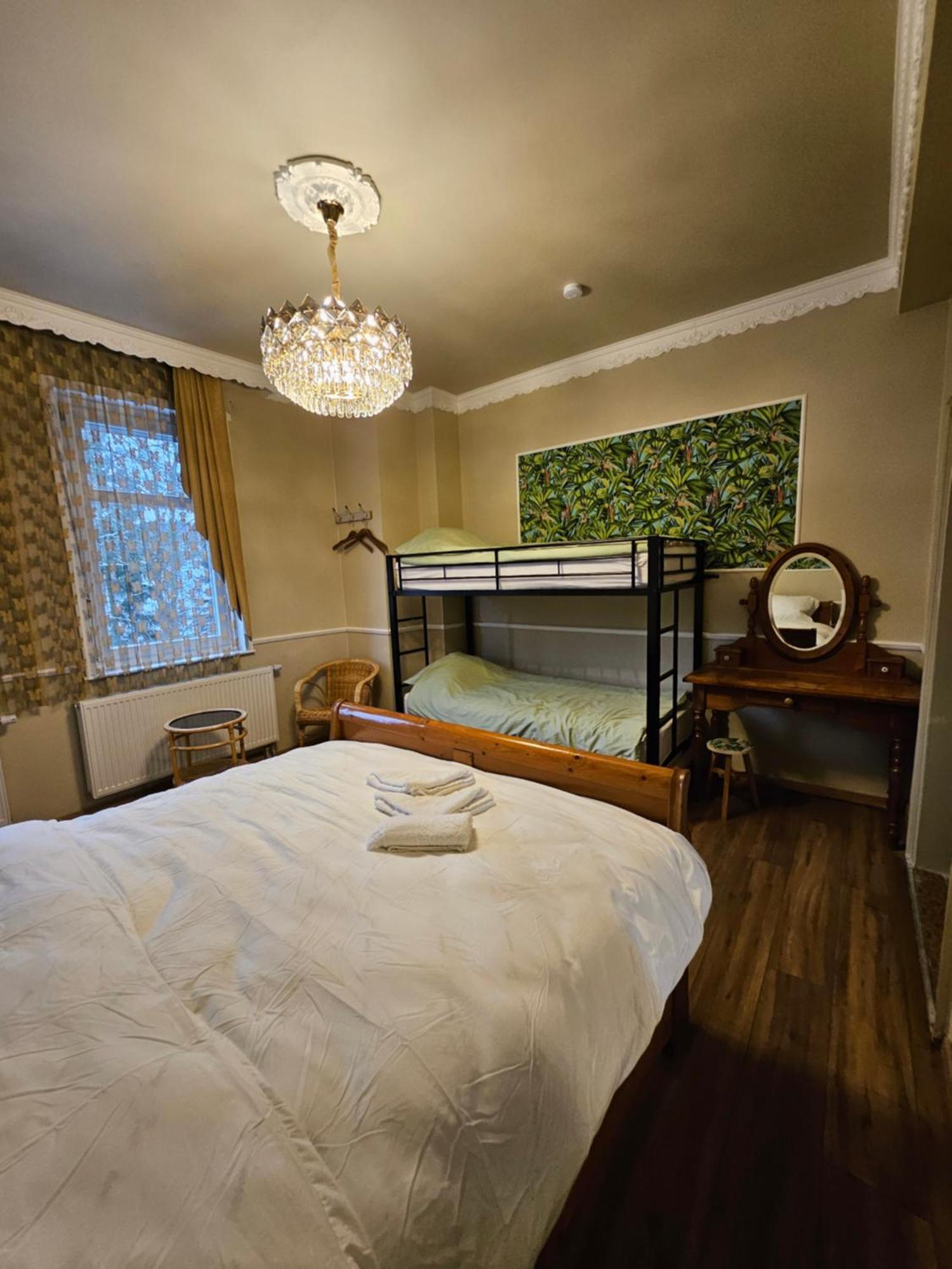 Boutique Hotel Am Bahndamm นอยเฮาส์ อัม เรนน์เว็ก ภายนอก รูปภาพ